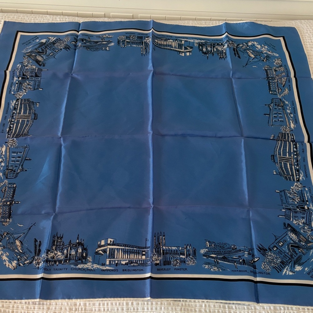 Hammond’s of Hull Vintage Scarf